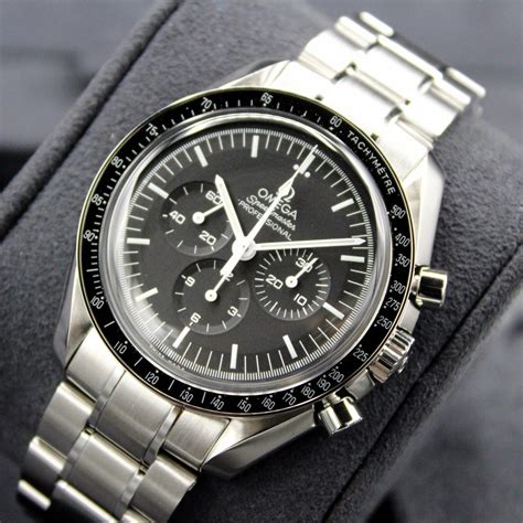 watch similar to omega speedmaster